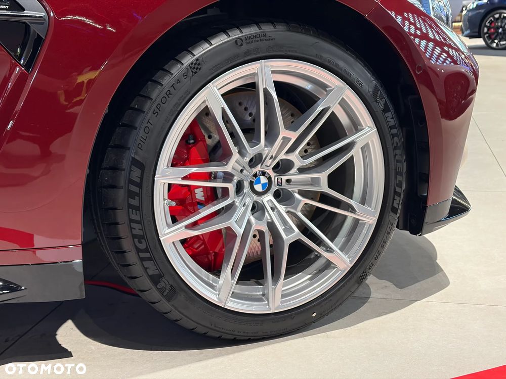 BMW M3 Competition M xDrive - 12