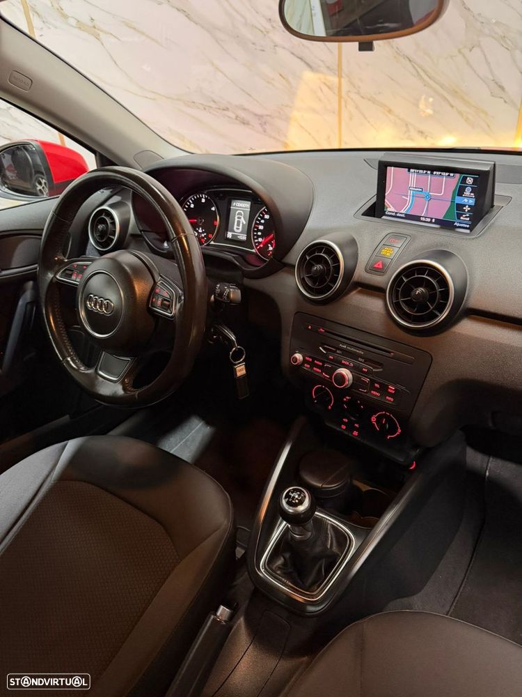 Audi A1 1.6 TDI Advance 99g - 6