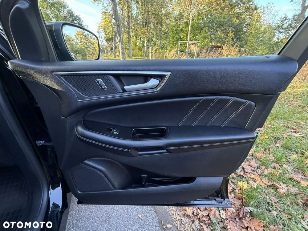 Ford Edge - 33