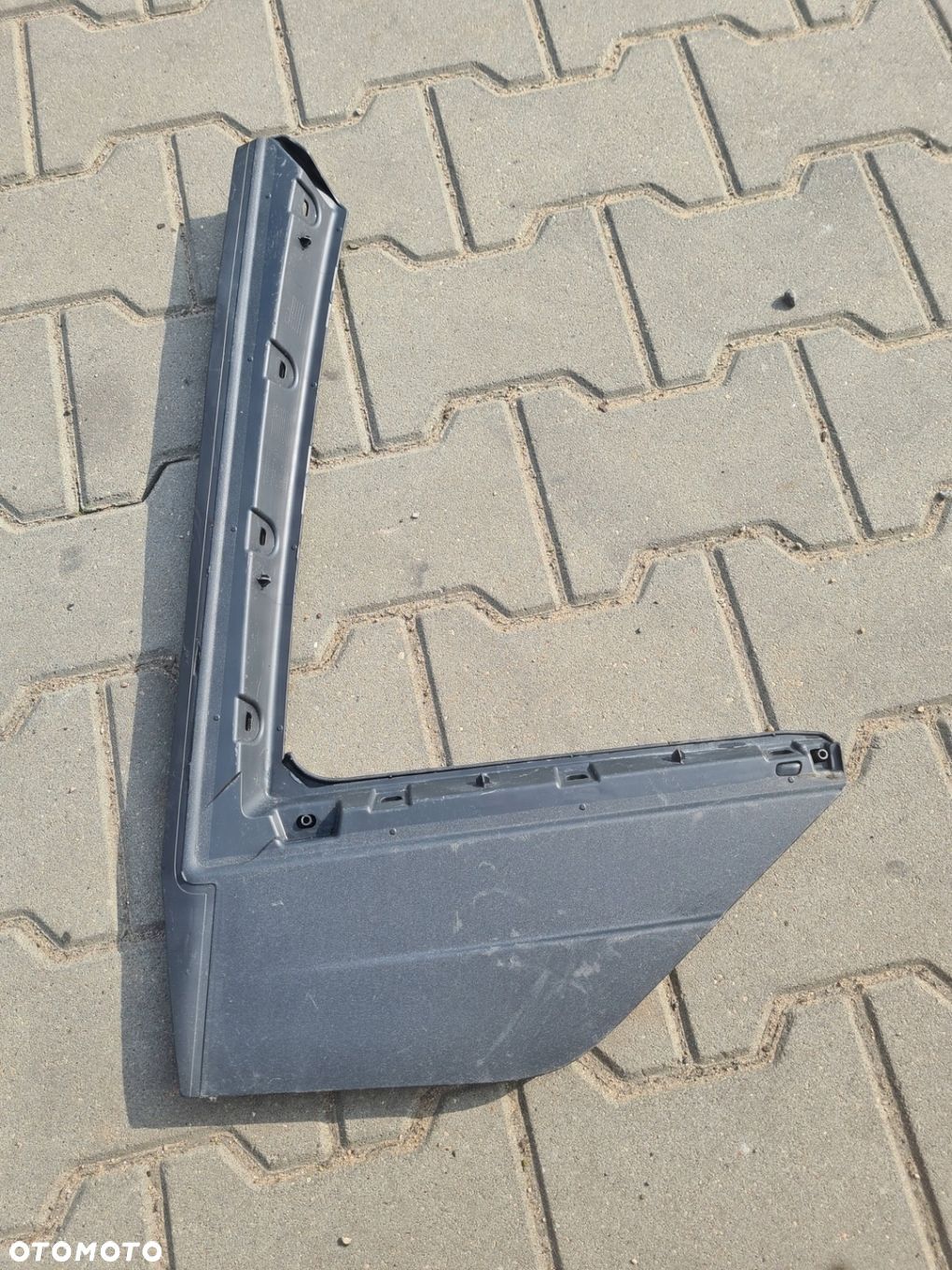 DOKŁADKA PRZEDŁUŻENIE DRZWI LEWE VOLVO FH 4 FH 5 LIFT - 1