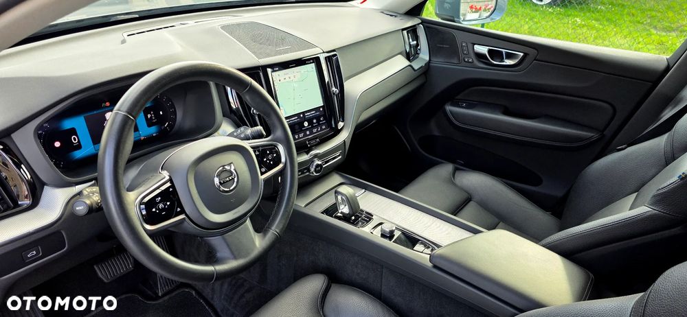Volvo XC 60 B4 D AWD Ultimate Bright - 10