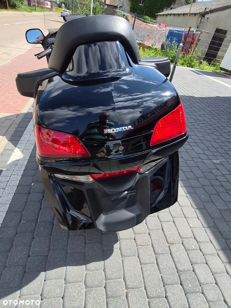 Honda GL - 7