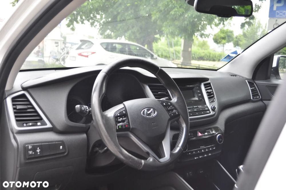 Kia Sportage 1.7 CRDI 2WD Edition 7 - 9