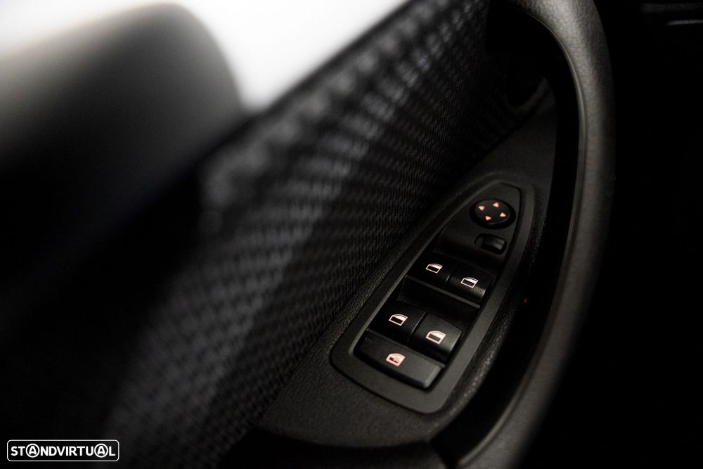 BMW X2 16 d sDrive - 11