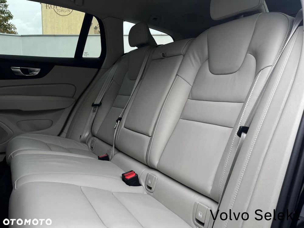 Volvo V60 - 17