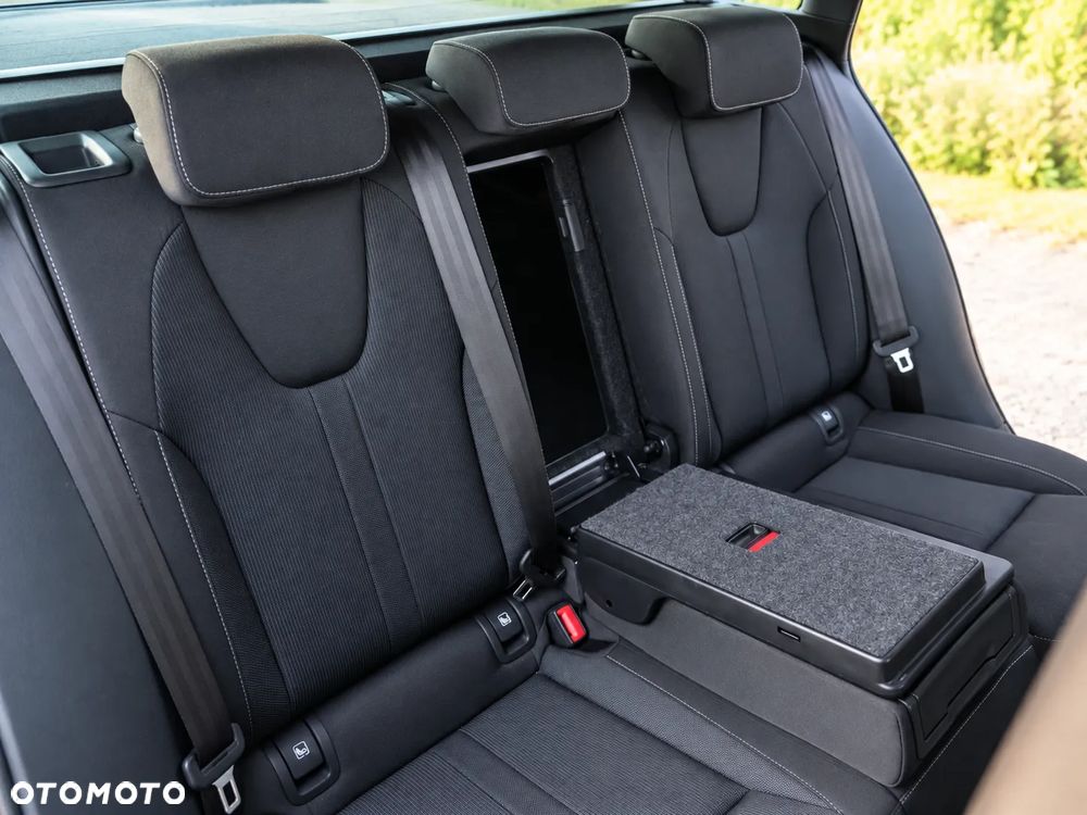 Skoda Octavia 2.0 TDI 4x4 Sportline DSG - 18