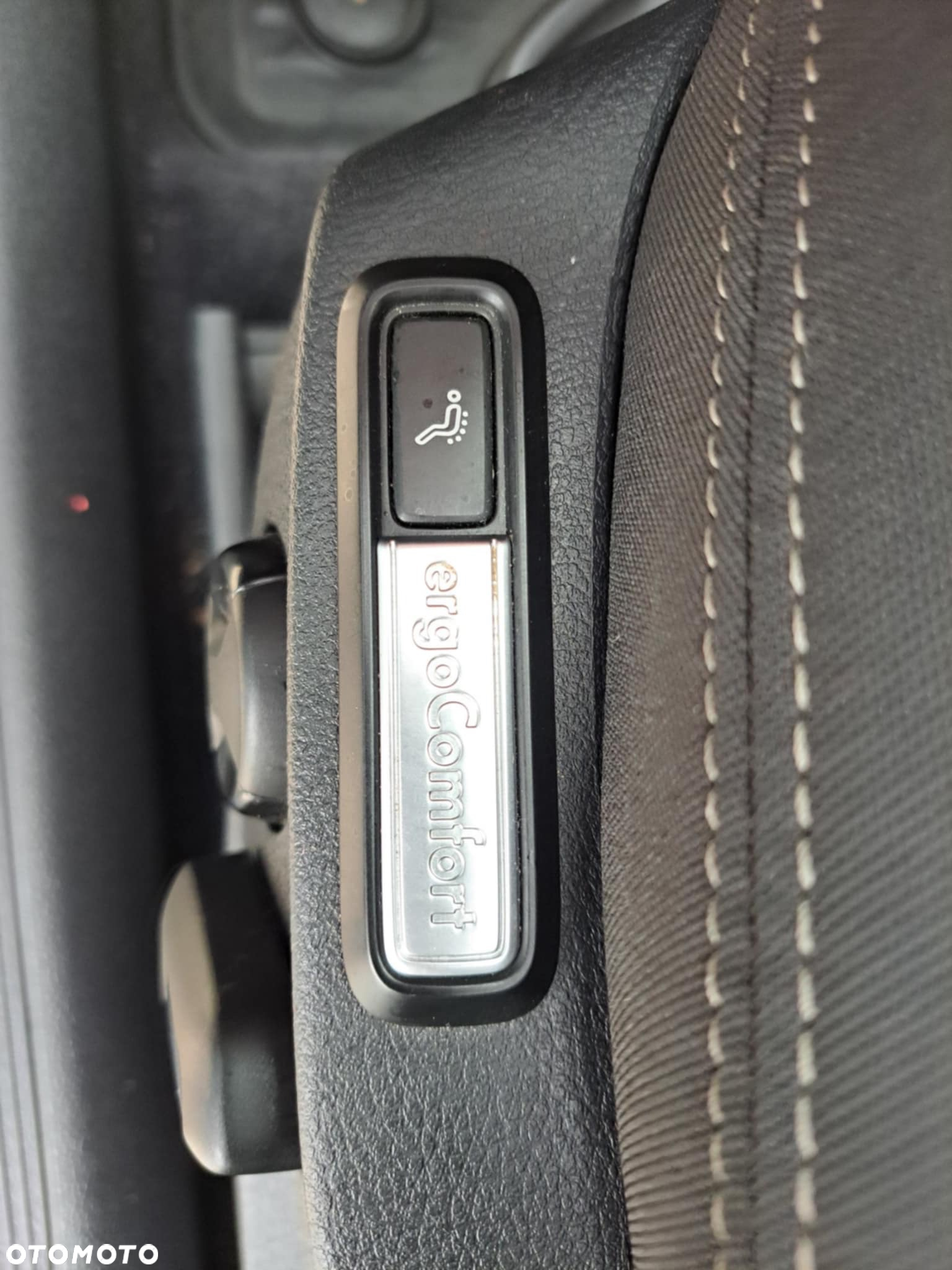 Volkswagen Passat 2.0 TDI EVO Business - 13