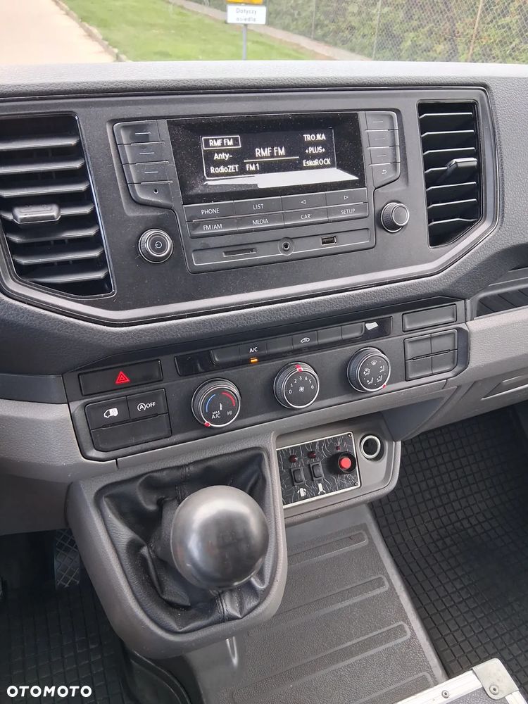 Volkswagen Crafter - 17