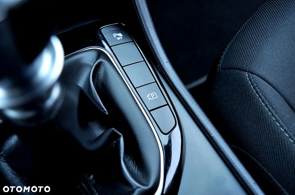 Hyundai Tucson 1.6 T-GDi 48V-Hybrid 2WD Select - 33