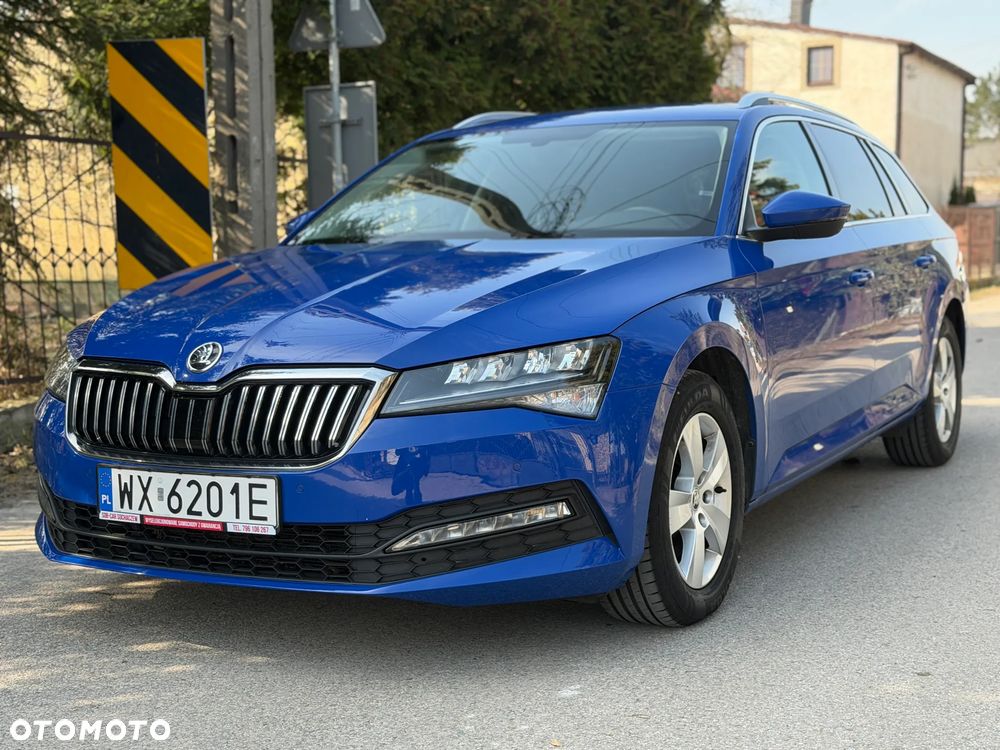 Skoda Superb 2.0 TDI SCR Ambition DSG - 2