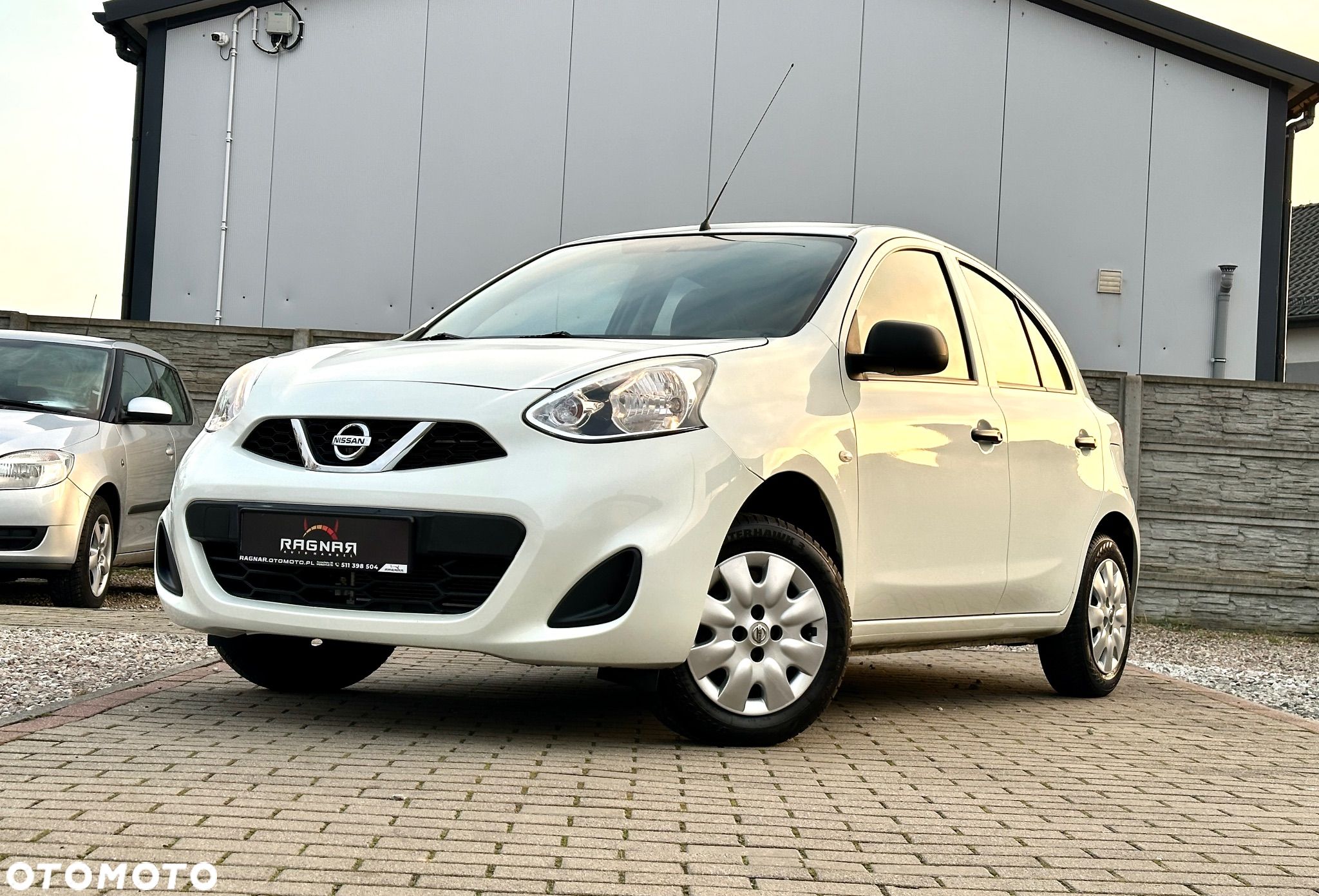 Nissan Micra - 1
