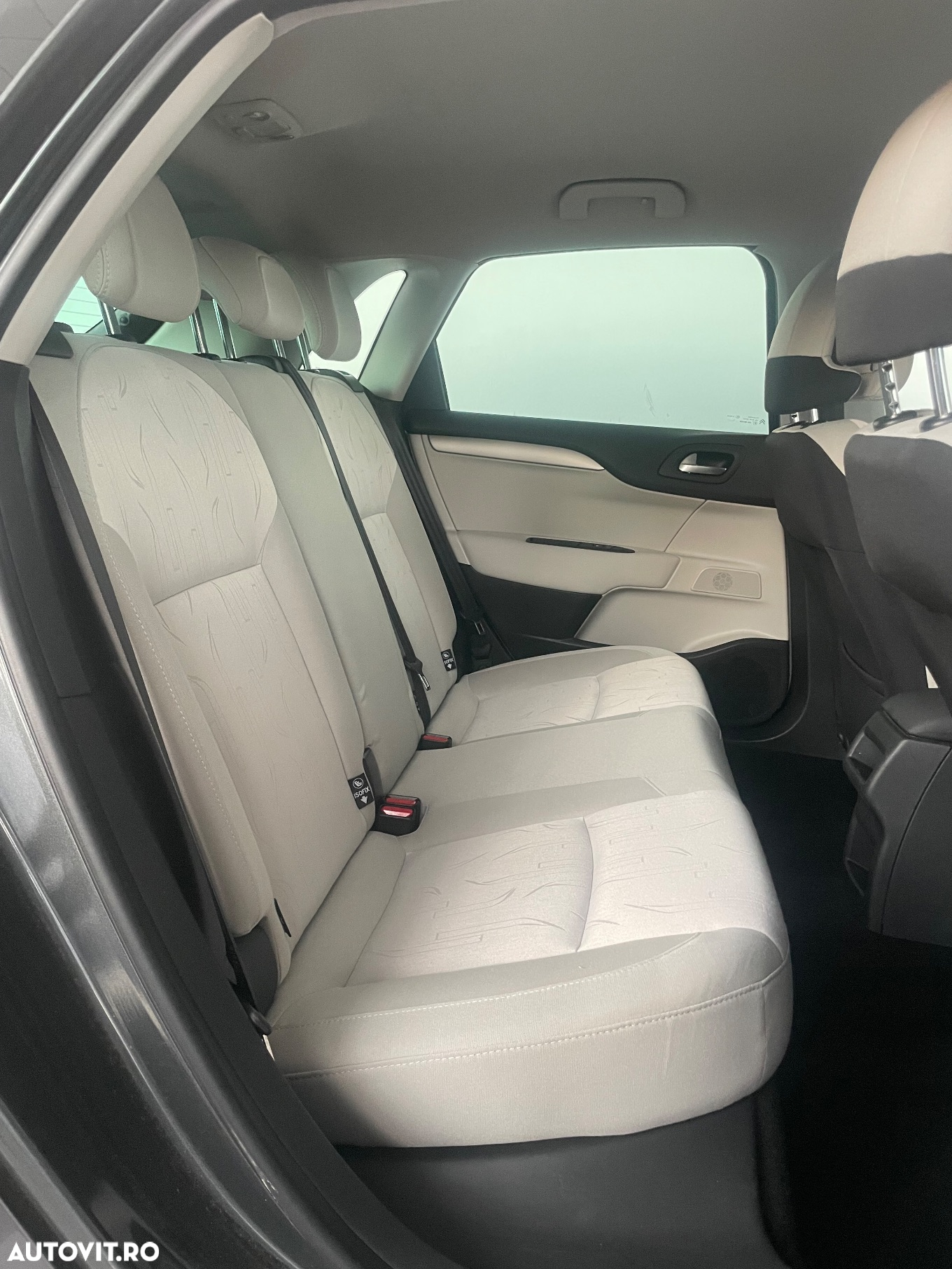 Citroën C4 1.6 VTi BVM Seduction - 27