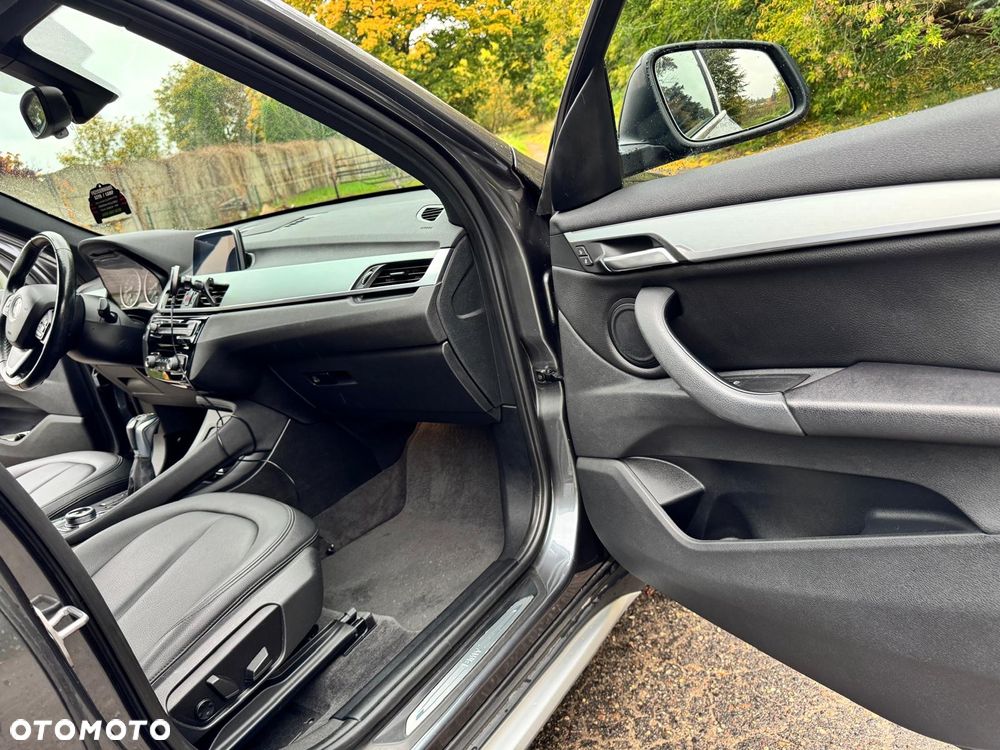 BMW X1 xDrive25i xLine - 4