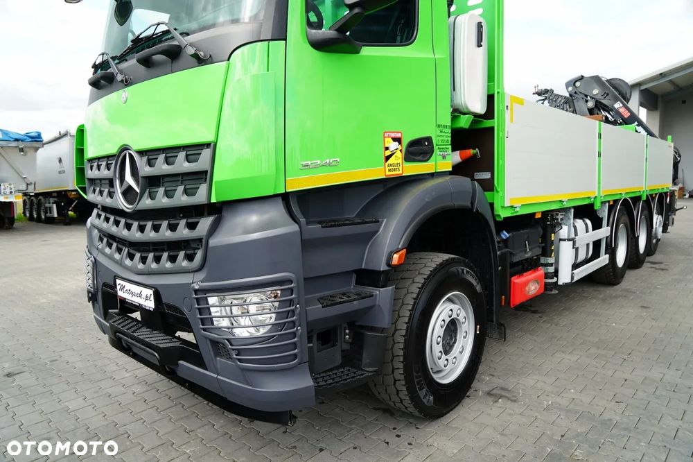 Mercedes-Benz AROCS 3240 / 8x4 / SKRZYNIOWY- 7 M / + HDS HIAB X-HIPRO 302 /  MAX 9 200 KG / 21 M  WYSÓW /  TRIDEM / PILOT / ROTATOR / WIDŁY / OŚ PODNOSZONA / EURO 6 - 17
