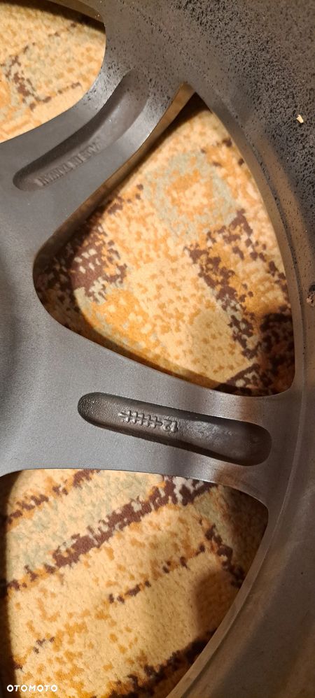 Felgi Japan Racing JR3 17" z oponami Goodyear Eagle F1 - 7