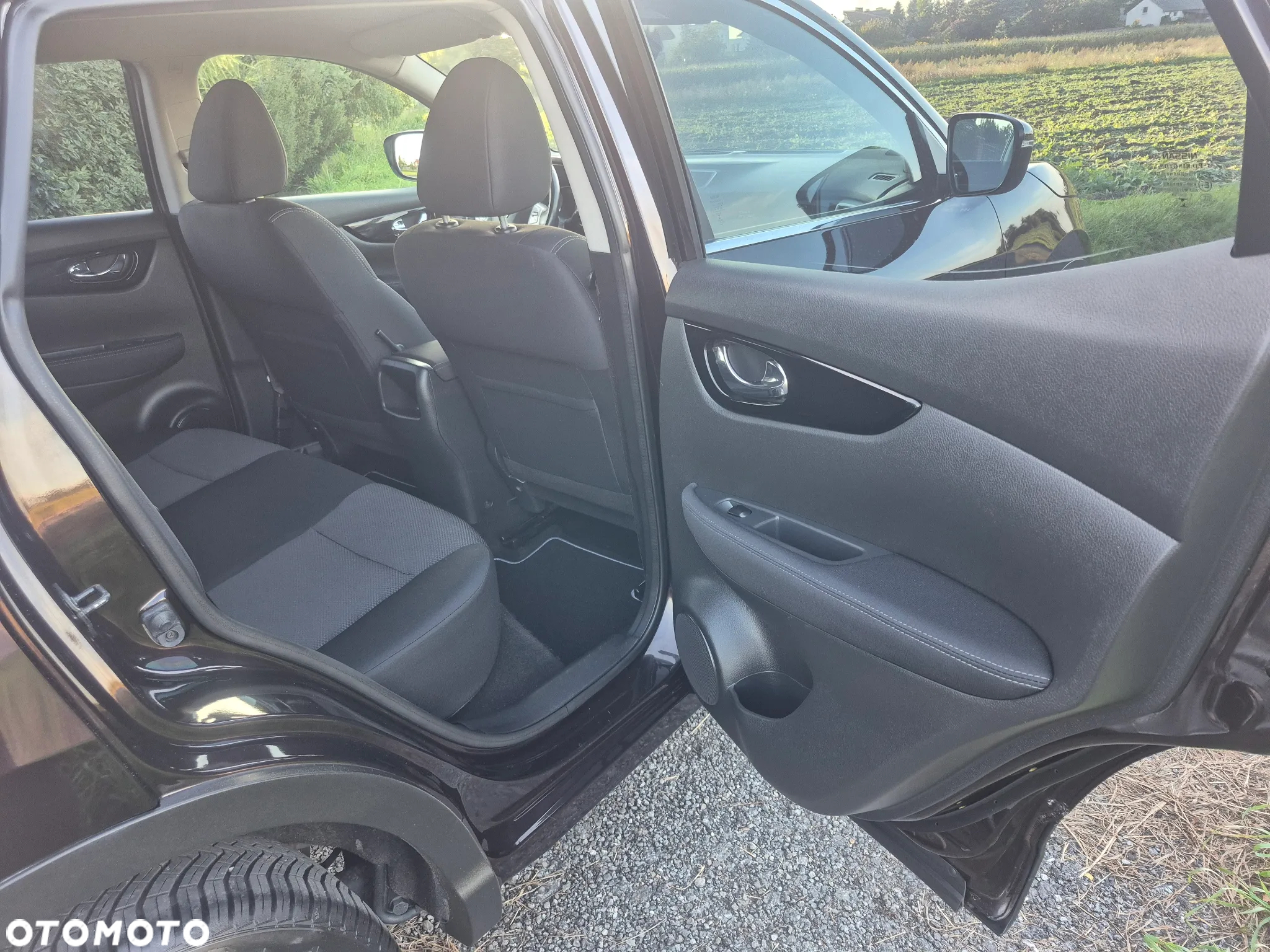 Nissan Qashqai 1.2 DIG-T N-Connecta - 18