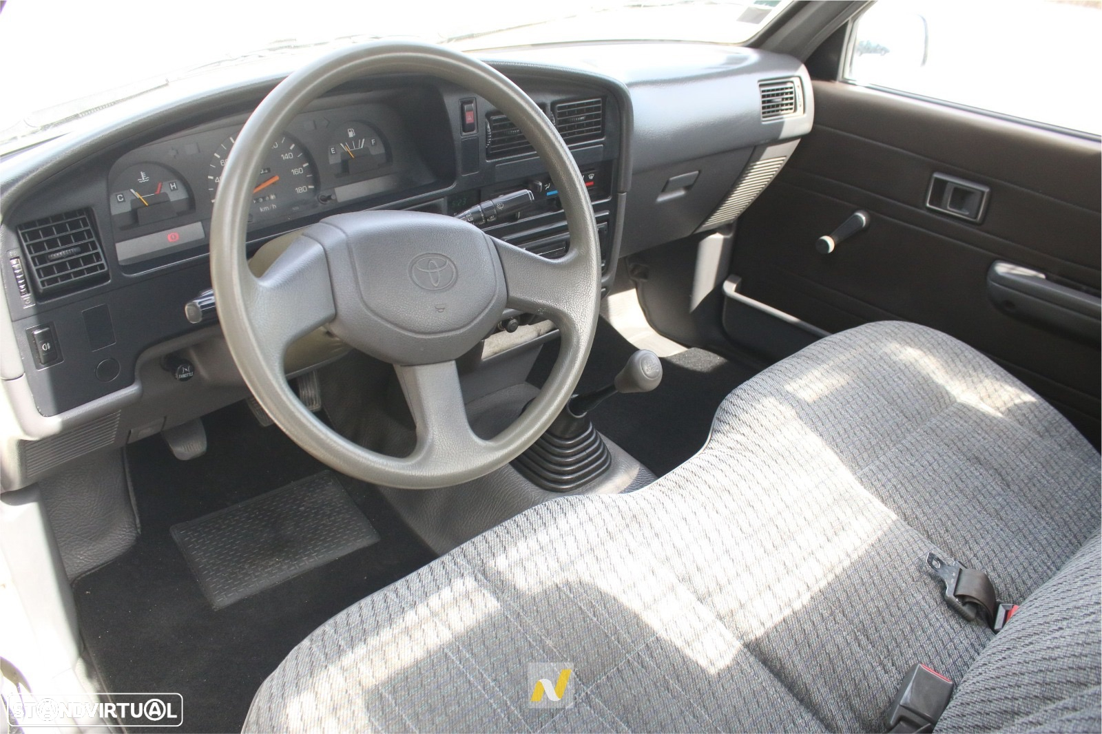 Toyota Hilux D4D - 7