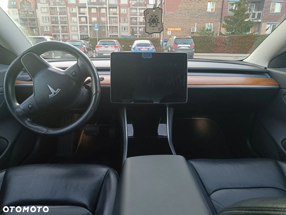Tesla Model 3 RWD Hinterradantrieb - 9