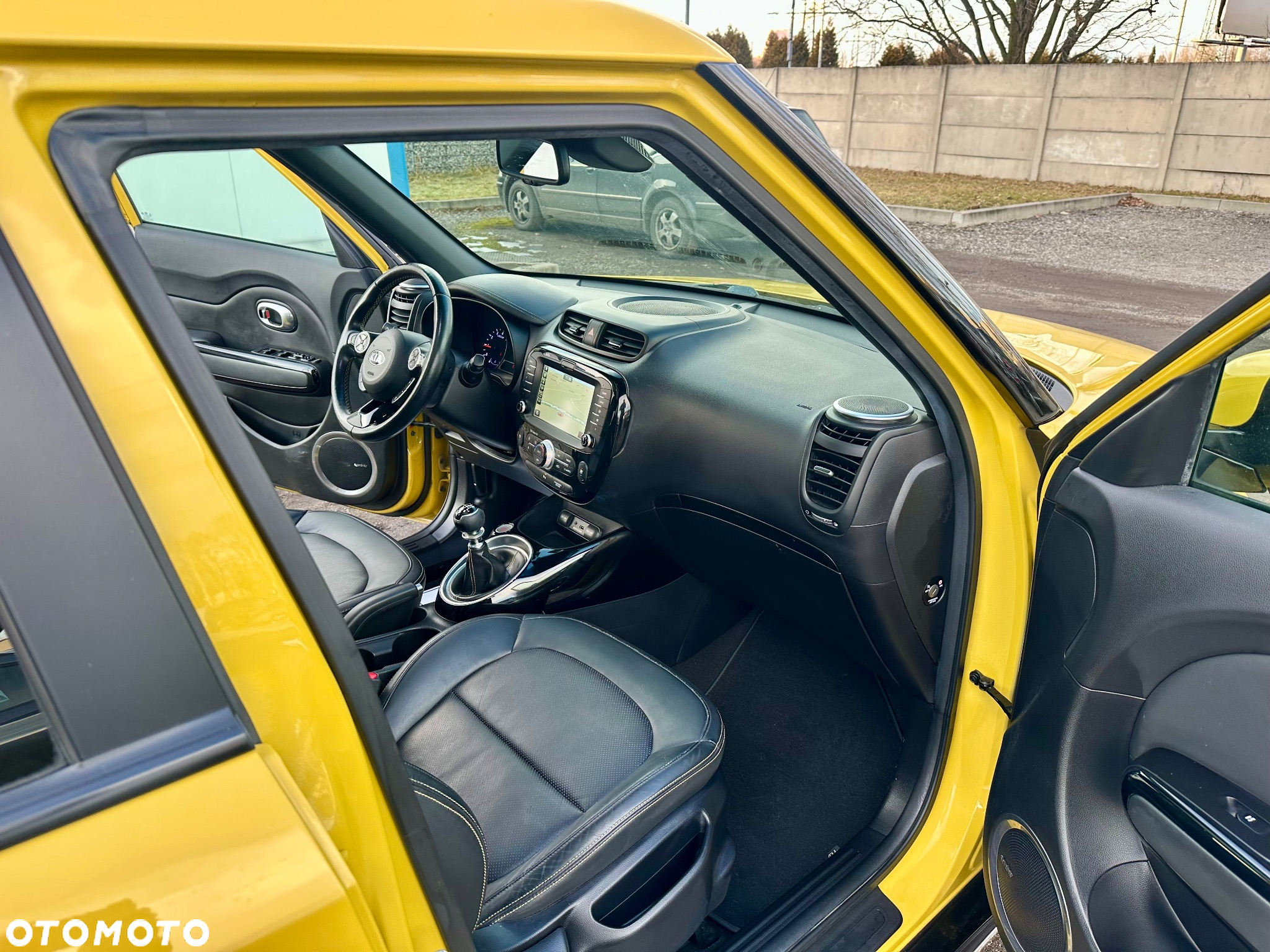 Kia Soul 1.6 CRDI Black Collection - 27