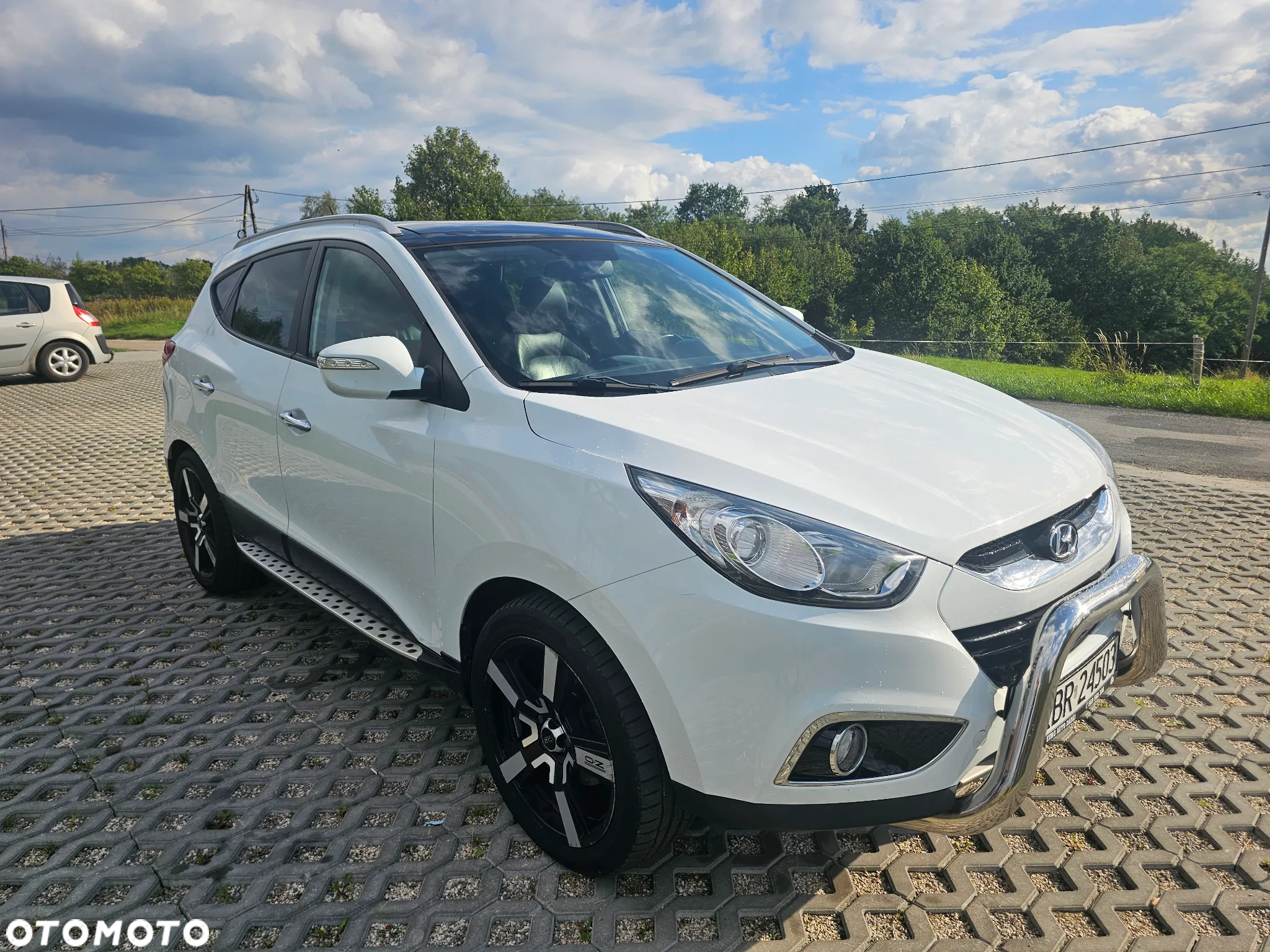 Hyundai ix35 2.0 CRDi 4WD Premium - 3