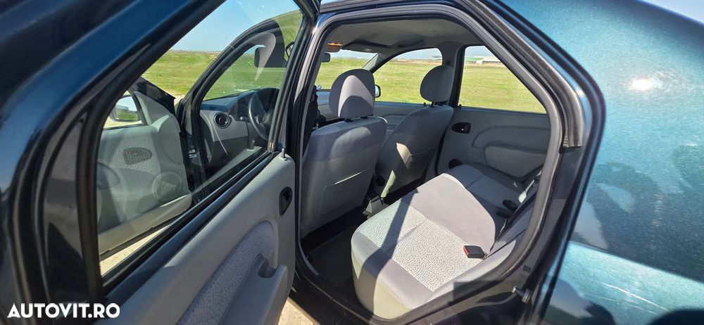 Dacia Logan 1.4 MPI Laureate Plus - 17