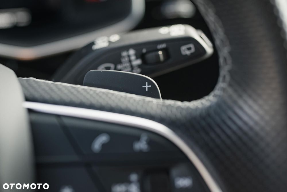 Audi SQ8 TFSI Quattro Tiptronic - 32