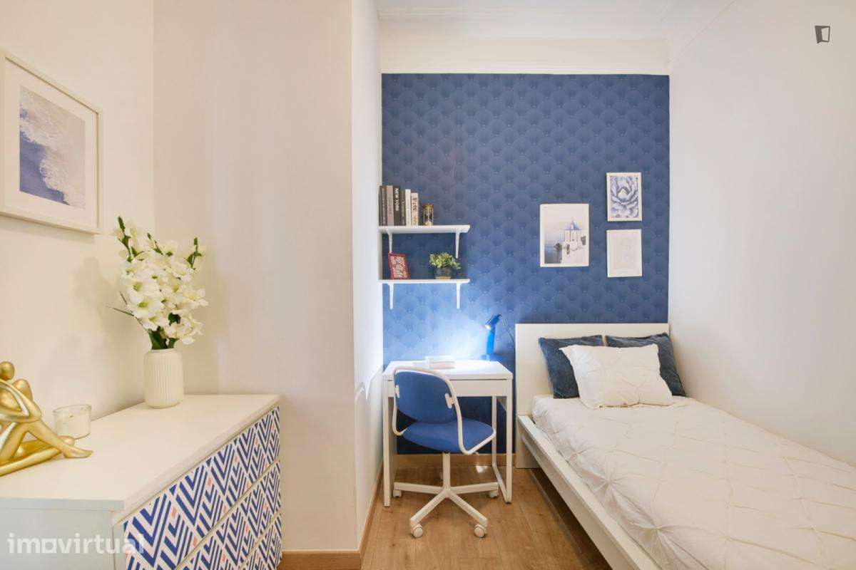 Quarto - localizado em Alameda Lisbon - Grande imagem: 3/46