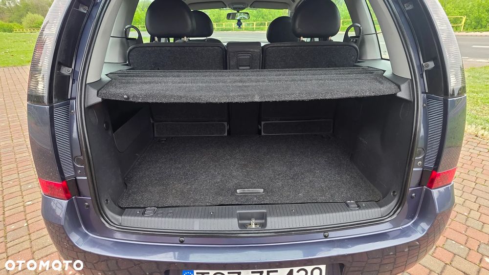 Opel Meriva 1.6 16V Cosmo - 18