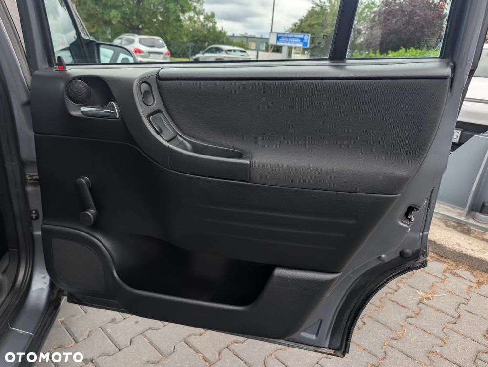 Opel Zafira 2.0 DTI Comfort - 13