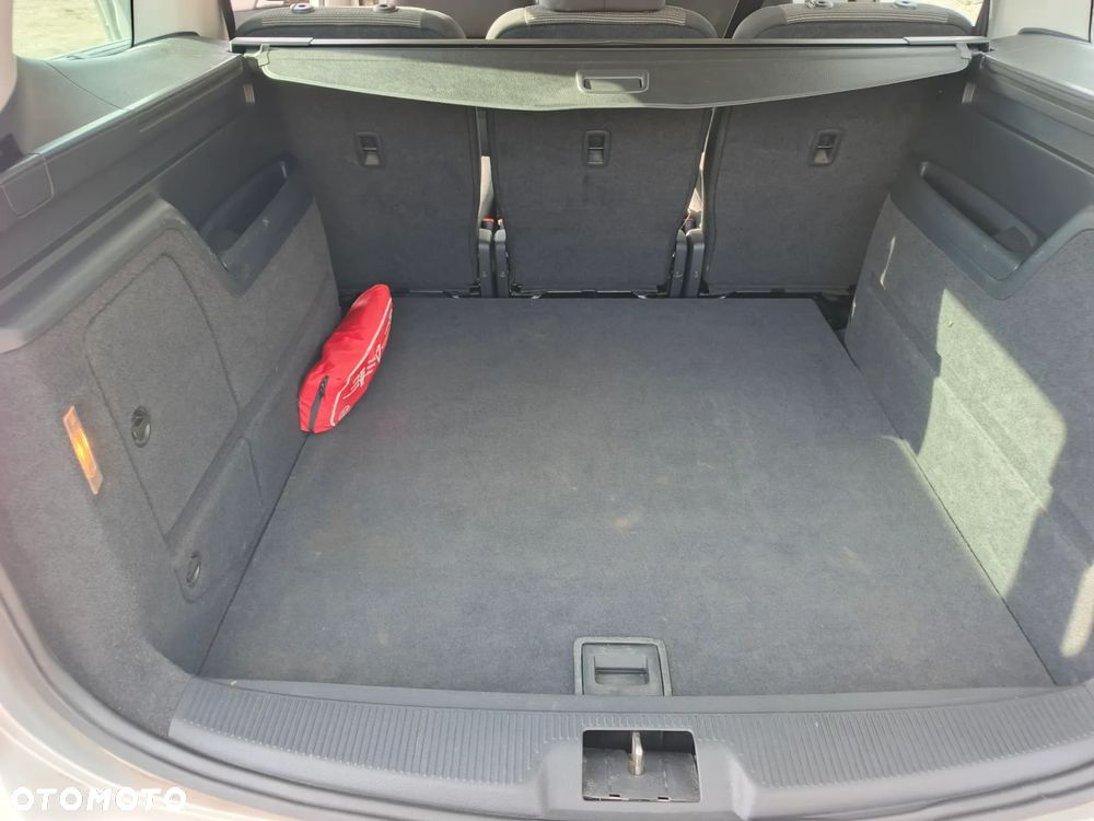 Volkswagen Sharan 2.0 TDI Highline - 17