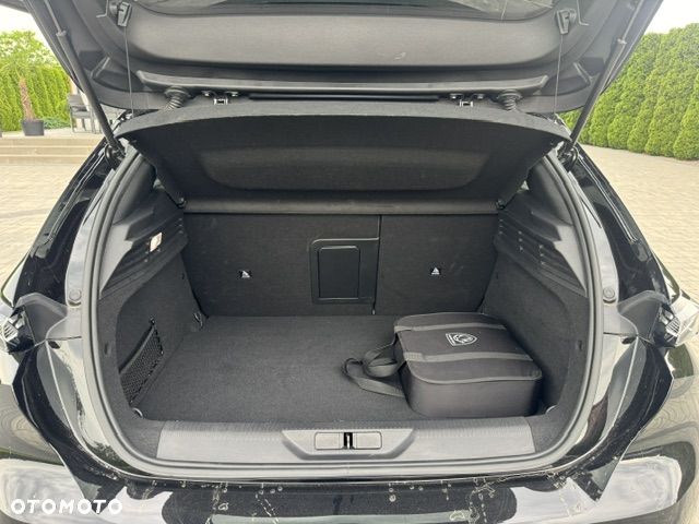 Peugeot 308 180 e-EAT8 GT - 22