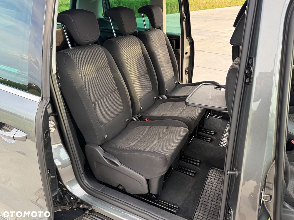 Volkswagen Sharan 2.0 TDI DPF BlueMotion Comfortline - 24