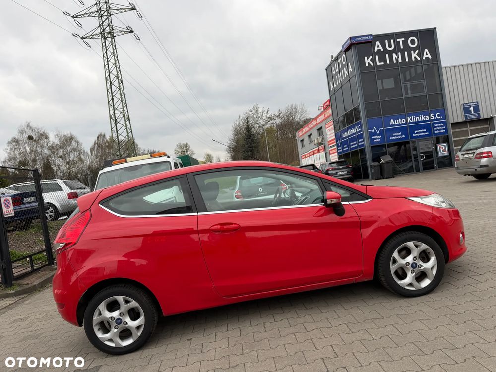 Ford Fiesta 1.25 Titanium - 10