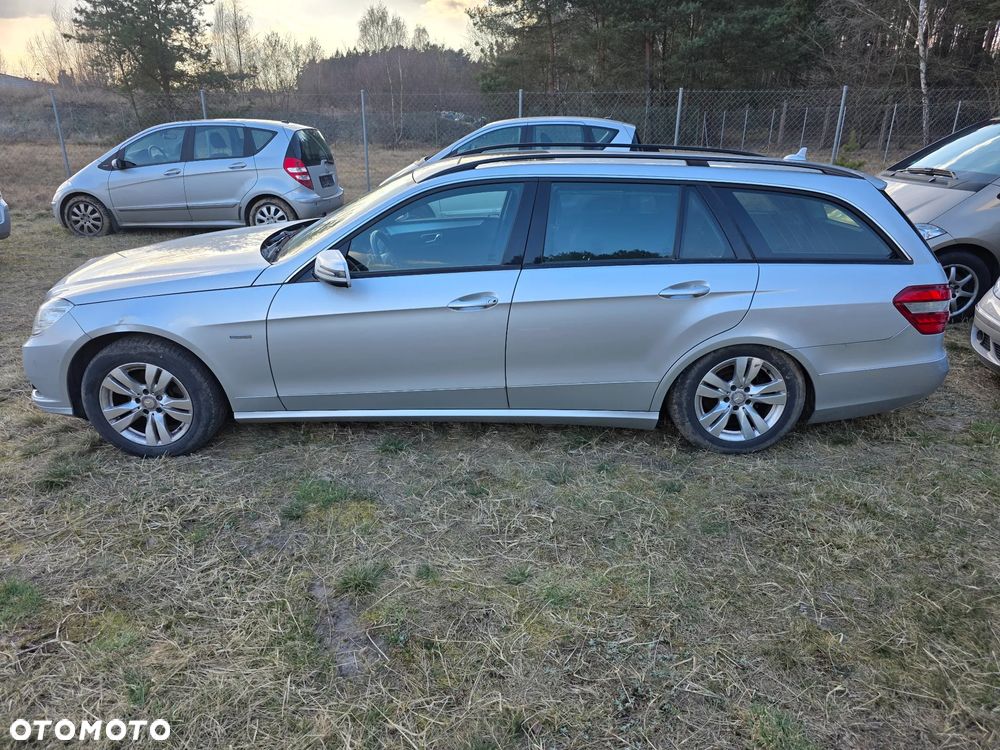 Mercedes-Benz Klasa E 200 CDI Elegance - 3