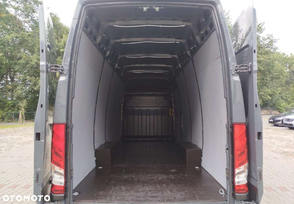Iveco Daily 35S18 - 26
