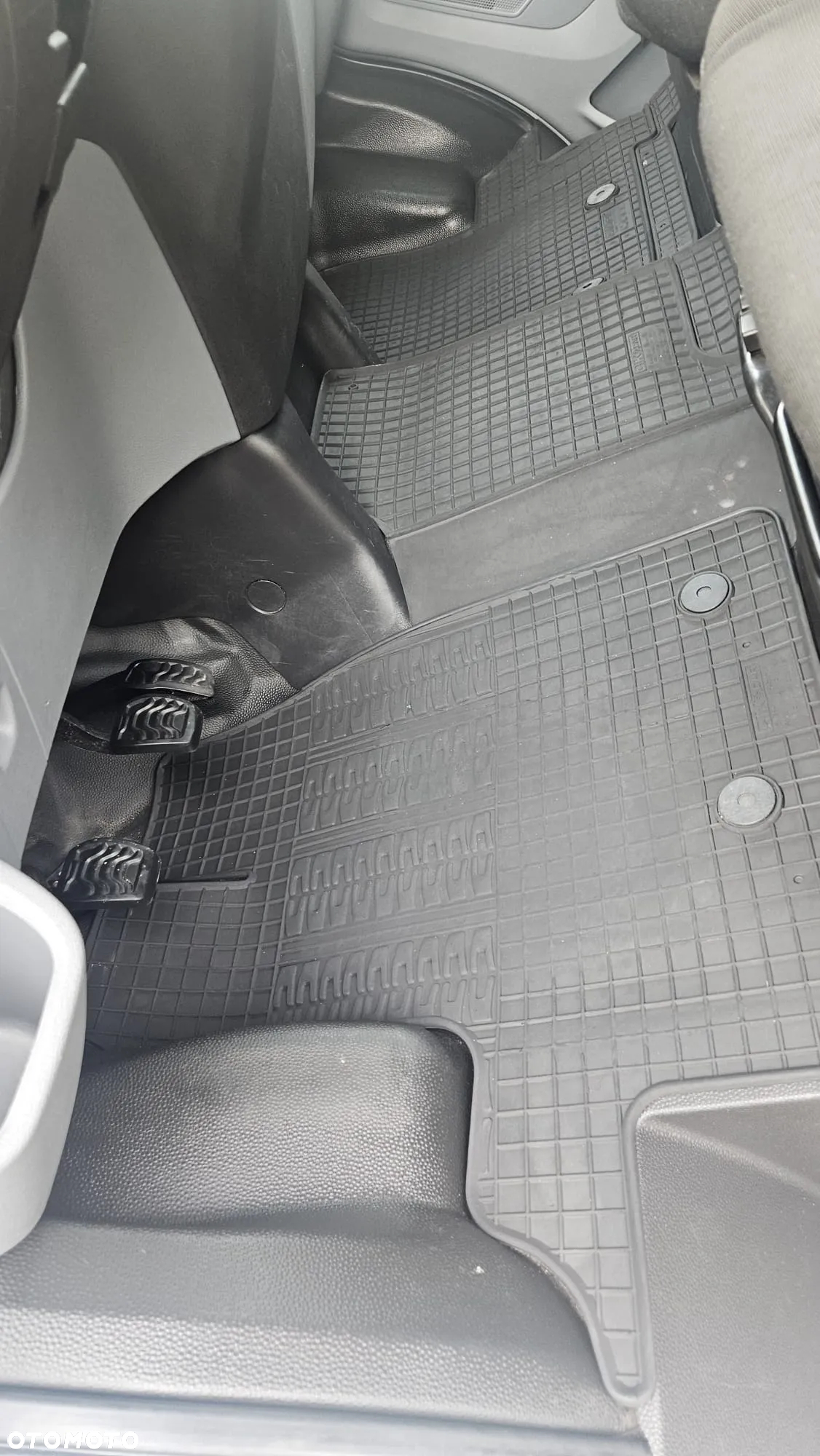 Ford Transit - 8