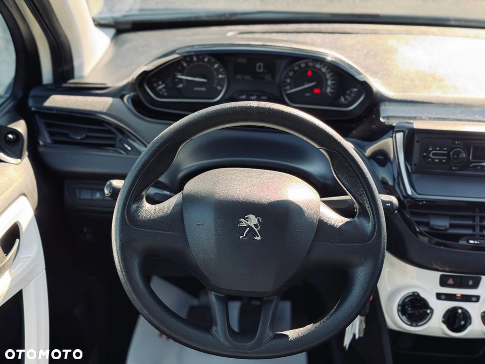 Peugeot 208 82 VTI Style - 21