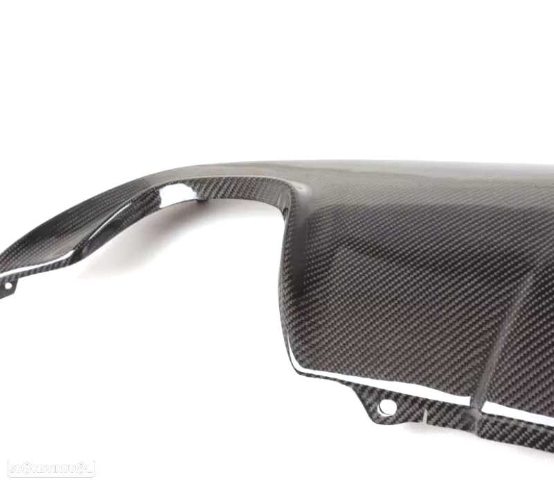 DIFUSOR TRASEIRO BMW E60 03-10 LOOK M SAÍDA DUPLA CARBONO - 2