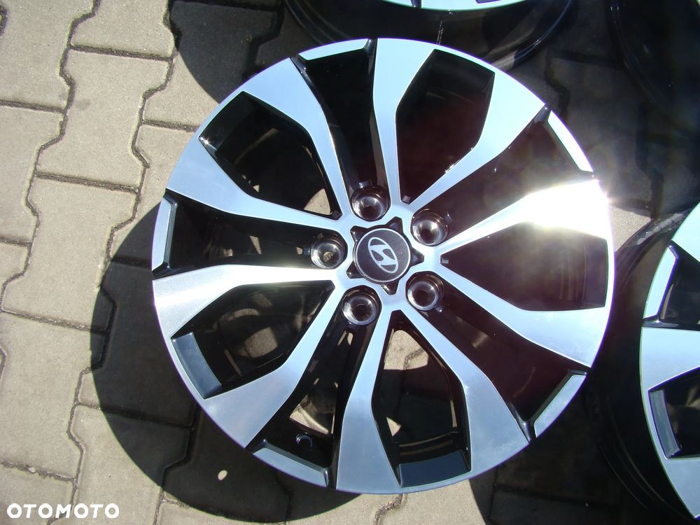 a122 5x114,3 Hyundai i30 i40 Kona Santa Fe Tuscon IX35 Veloster Elantra 7Jx17 - 5