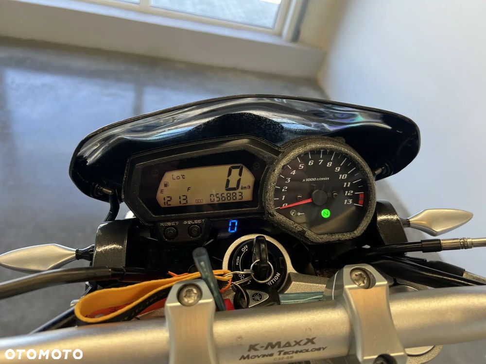 Yamaha FZ - 26