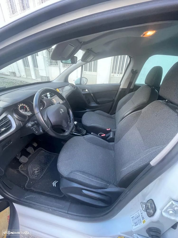Citroën C3 1.6 BlueHDi Exclusive - 8