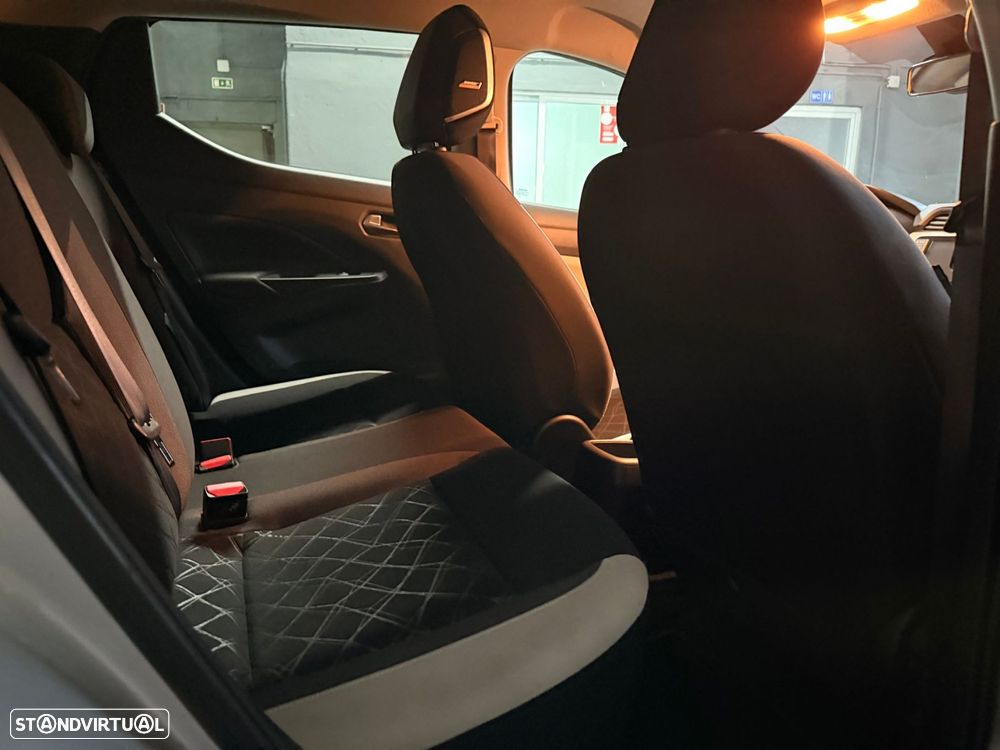 Nissan Micra 1.0 IG-T Acenta CVT - 27