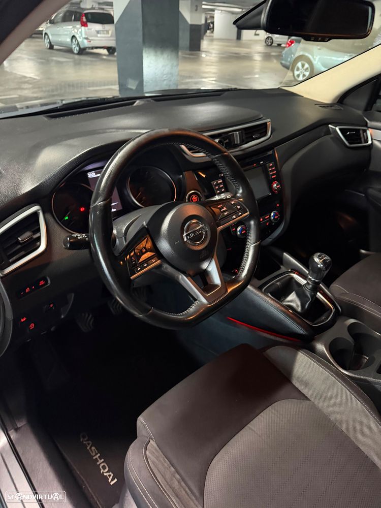Nissan Qashqai 1.5 dCi N-Connecta 18 RS+PS - 8