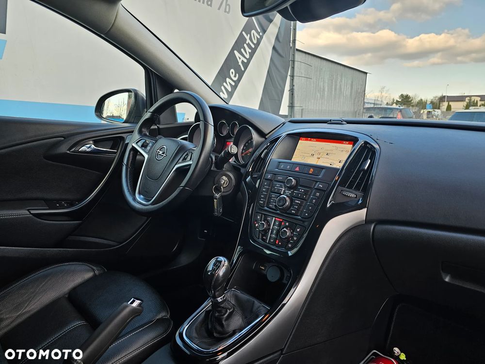 Opel Astra 1.6 CDTI Cosmo - 11