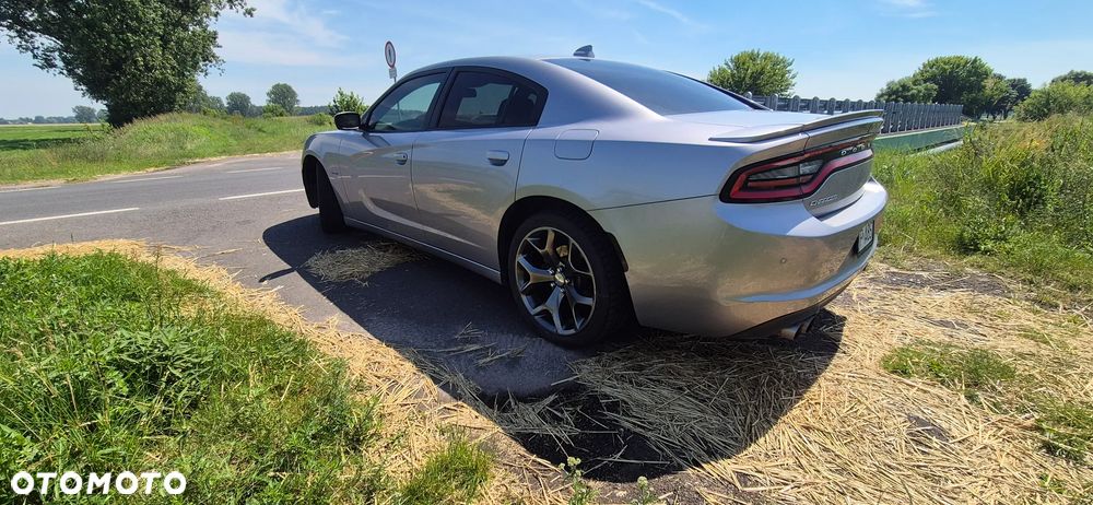 Dodge Charger - 3