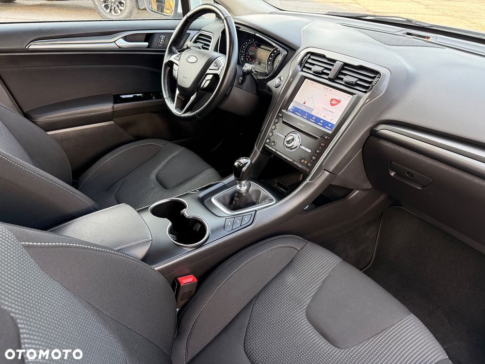 Ford Mondeo 2021 photo 3