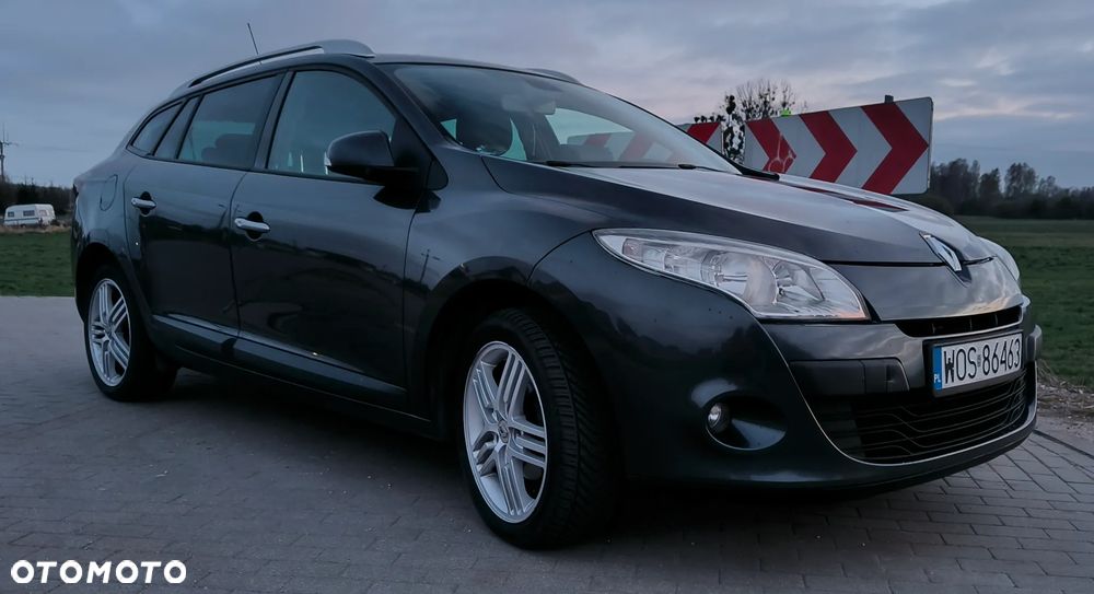 Renault Megane 1.6 16V Dynamique - 3