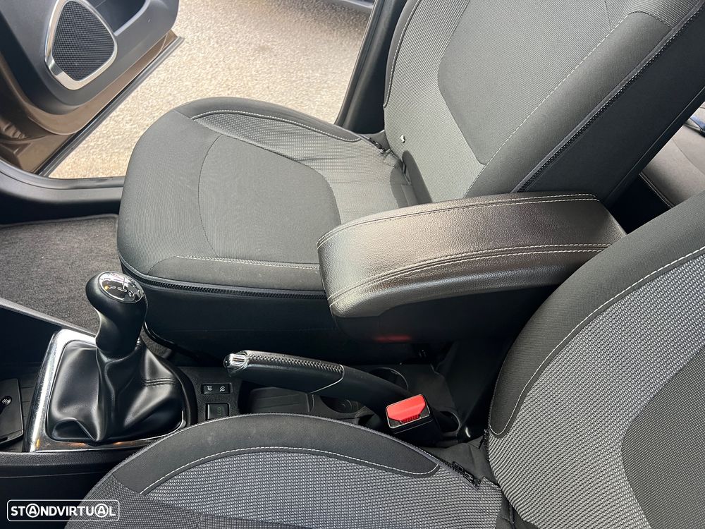 Renault Captur 1.5 dCi Sport - 37