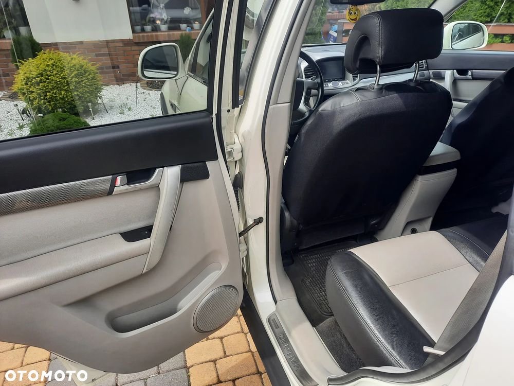 Chevrolet Captiva 2.2 4WD Automatik LTZ - 23