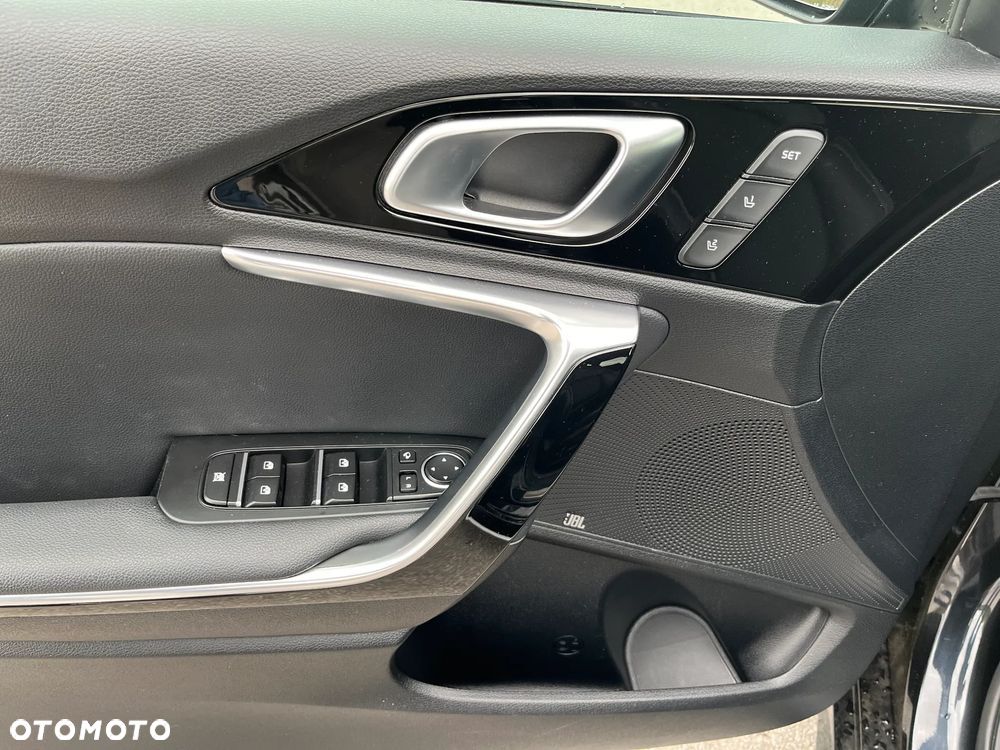 Kia ProCeed 1.4 T-GDI DCT7 OPF GT LINE - 6
